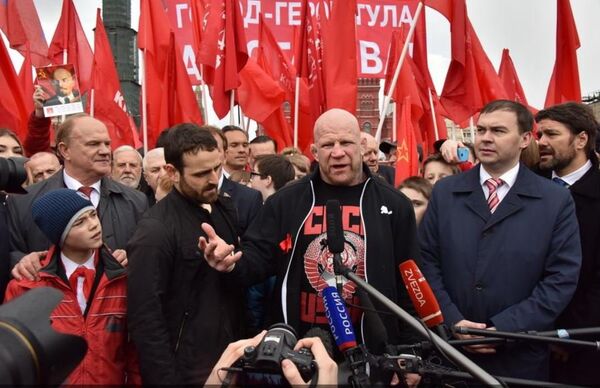 杰夫·蒙森 - 俄罗斯卫星通讯社