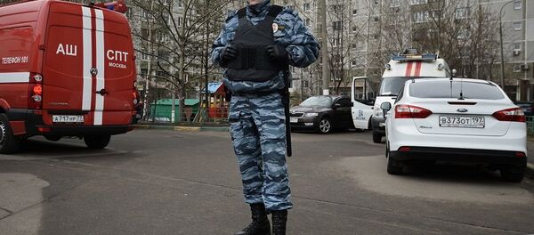 莫斯科民宅地下室发现弹药库 警方出动机器人排雷 - 俄罗斯卫星通讯社