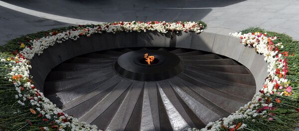亚美尼亚总统向大屠杀遇难者纪念碑敬献花圈 - 俄罗斯卫星通讯社