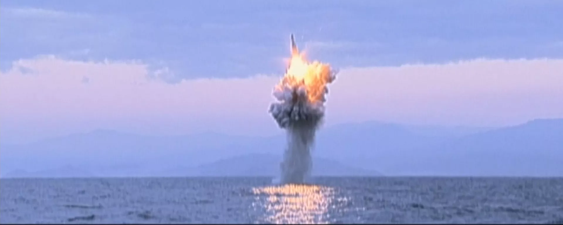 朝鮮從潛艇發射導彈（資料圖片） - 俄羅斯衛星通訊社, 1920, 13.03.2023