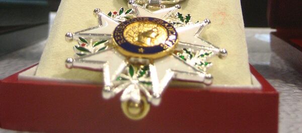 法国荣誉军团勋章 - 俄罗斯卫星通讯社