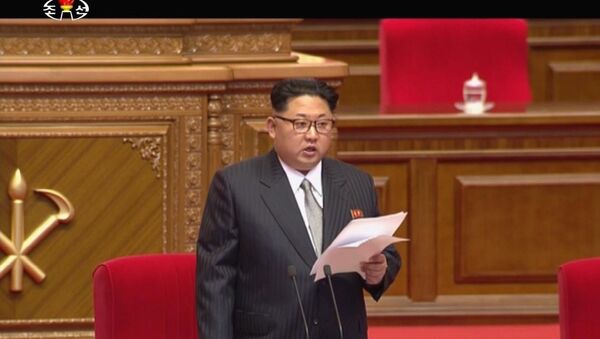 媒體：朝鮮領導人金正恩穿西裝扎領帶出席黨代會 - 俄羅斯衛星通訊社