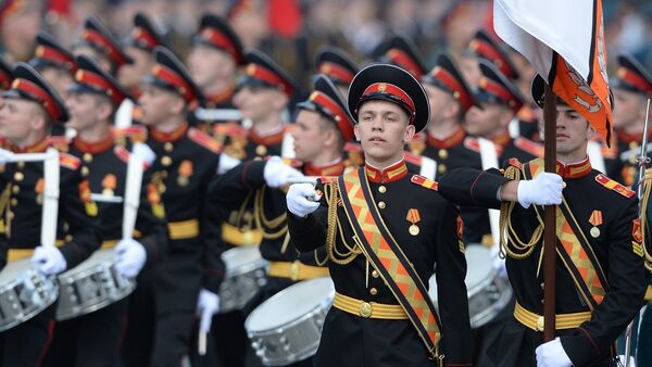 萨哈林举行纪念卫国战争胜利79周年阅兵式 - 俄罗斯卫星通讯社