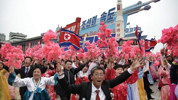 平壤举行庆祝朝鲜劳动党代表大会落幕群众集会 金正恩出席 - 俄罗斯卫星通讯社
