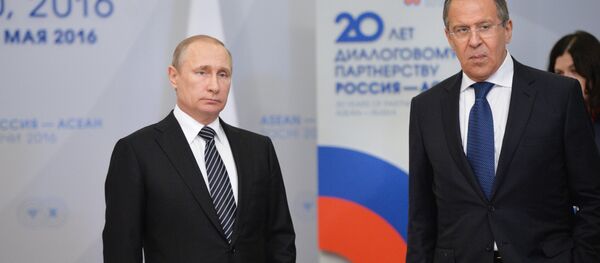 Двусторонняя встреча президента РФ В. Путина с премьер-министром Малайзии Наджибом Разаком - 俄罗斯卫星通讯社