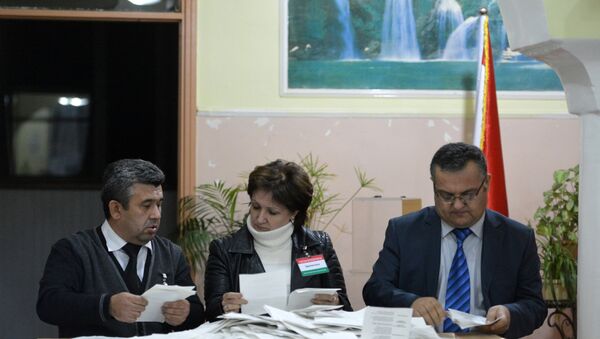 中央选举委员会称塔吉克斯坦全民公投有效 投票率66% - 俄罗斯卫星通讯社