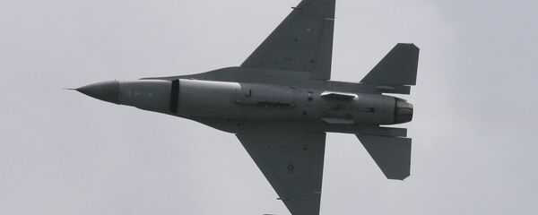 Истребитель F-16 - 俄羅斯衛星通訊社