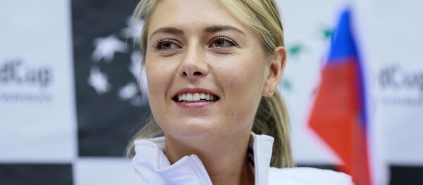 美網賽莎拉波娃首戰告捷 令網球迷和專業人士贊嘆 美網賽莎拉波娃首戰告捷 令網球迷和專業人士贊嘆 - 俄羅斯衛星通訊社