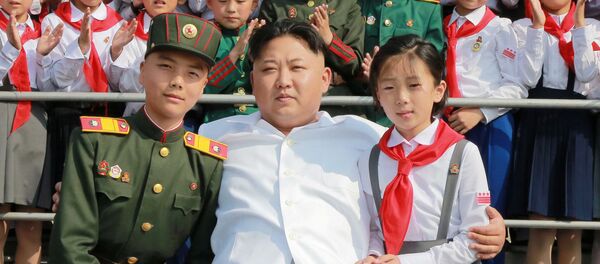 12年前在華失蹤的美國大學生或住在朝鮮，並已成為金正恩老師 - 俄羅斯衛星通訊社