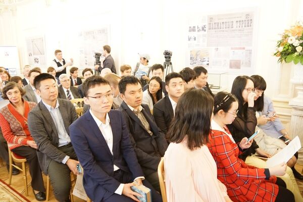 俄中国际象棋传统友谊赛在莫斯科开赛 俄中国际象棋传统友谊赛在莫斯科开赛 - 俄罗斯卫星通讯社