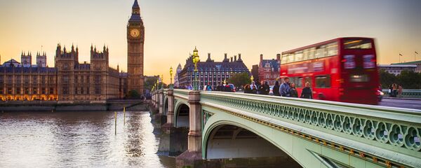 英国政府公布在城市划定“清洁空气区”的出台文件 英国政府公布在城市划定“清洁空气区”的出台文件 - 俄罗斯卫星通讯社