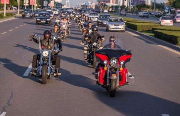 “哈爾濱-葉卡特琳堡”俄中聯合摩托車騎行活動正式啓動 - 俄羅斯衛星通訊社