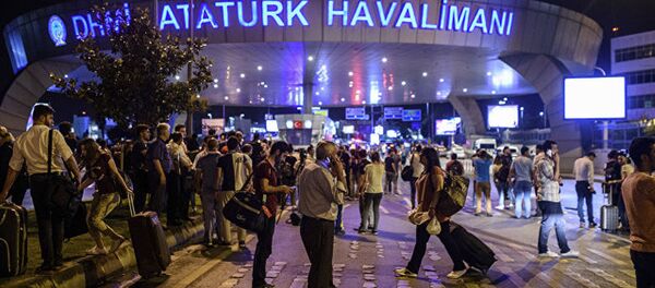 普京下令对土机场俄公民提供支持 - 俄罗斯卫星通讯社