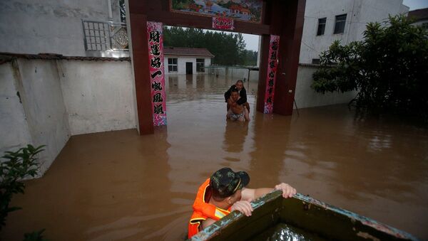 洪水在中国 - 俄罗斯卫星通讯社