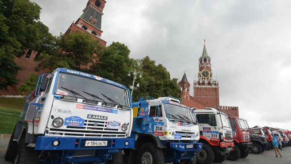 “絲綢之路-2016”汽車拉力賽在莫斯科紅場起跑 - 俄羅斯衛星通訊社