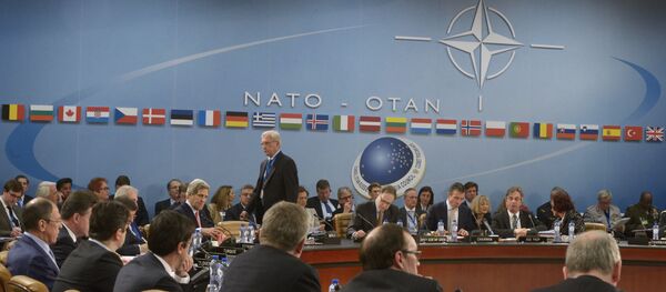 俄高官:俄罗斯将捍卫自身利益但敞开大门欢迎北约对话 俄高官:俄罗斯将捍卫自身利益但敞开大门欢迎北约对话 - 俄罗斯卫星通讯社