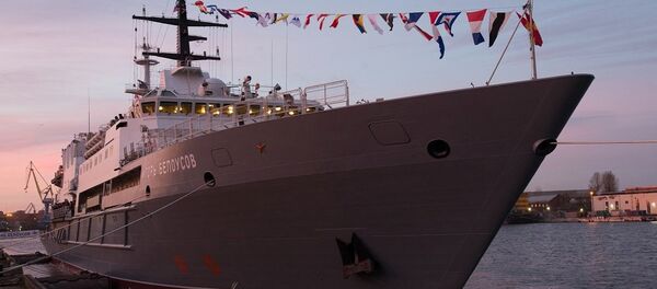 俄国防部:俄海军“伊戈尔∙别洛乌索夫”号通过苏伊士运河并继续航行 俄国防部:俄海军“伊戈尔∙别洛乌索夫”号通过苏伊士运河并继续航行 - 俄罗斯卫星通讯社