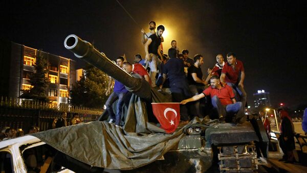 土耳其政变之夜有人试图将导弹运进首都安卡拉 - 俄罗斯卫星通讯社