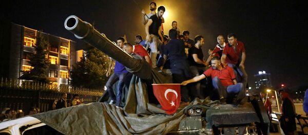 葛蘭：土耳其政變可能是政府“自導自演” - 俄羅斯衛星通訊社