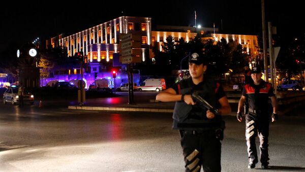 Полицейские на страже Генштаба Турции - 俄羅斯衛星通訊社