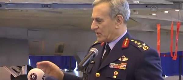 土耳其前空军总司令厄兹蒂尔克 - 俄罗斯卫星通讯社