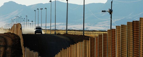 特朗普相信墨西哥会补偿美国用于筑墙的花费 - 俄罗斯卫星通讯社