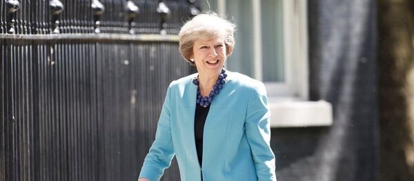 英国首相为获准组阁前往觐见女王 英国首相为获准组阁前往觐见女王 - 俄罗斯卫星通讯社