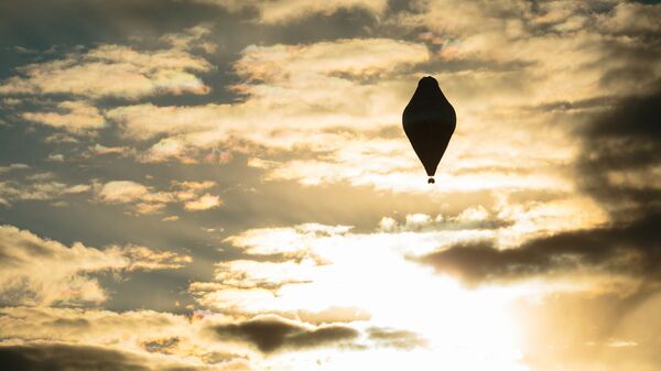 俄羅斯旅行家創下熱氣球最長飛行距離世界紀錄 - 俄羅斯衛星通訊社