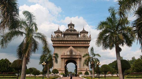 Триумфальная арка в Вьентьяне, Лаос - 俄罗斯卫星通讯社