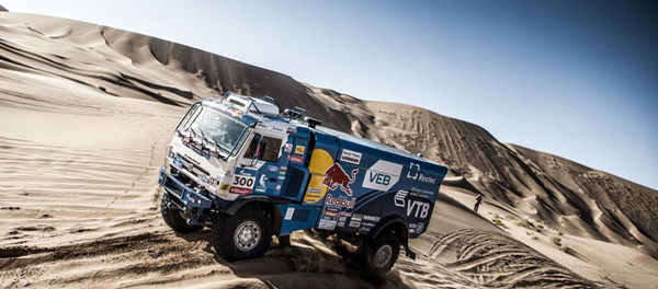 俄罗斯运动员在“丝绸之路”汽车竞赛上表现出色 - 俄罗斯卫星通讯社