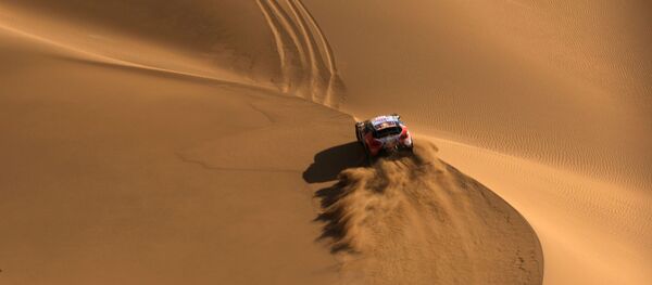 “丝绸之路–2016”汽车竞赛 - 俄罗斯卫星通讯社