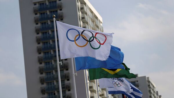 Олимпийский флаг в олимпийской деревне в Рио-де-Жанейро - 俄罗斯卫星通讯社