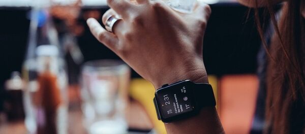      Компания Apple представила часы Apple Watch шестого поколения  - 俄罗斯卫星通讯社