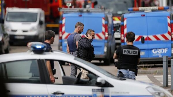 媒体：巴黎发生强力爆炸 - 俄罗斯卫星通讯社
