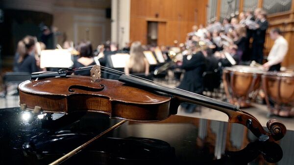 俄小提琴家將起訴意大利音樂比賽組織者 - 俄羅斯衛星通訊社