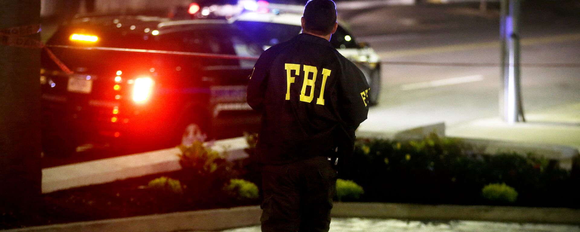 媒體：FBI將華盛頓槍擊事件作為潛在恐襲進行調查 - 俄羅斯衛星通訊社, 1920, 27.11.2025