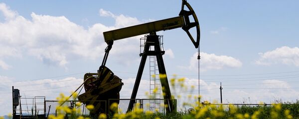 俄能源部提高2018年俄石油產量預測 俄能源部提高2018年俄石油產量預測 - 俄羅斯衛星通訊社