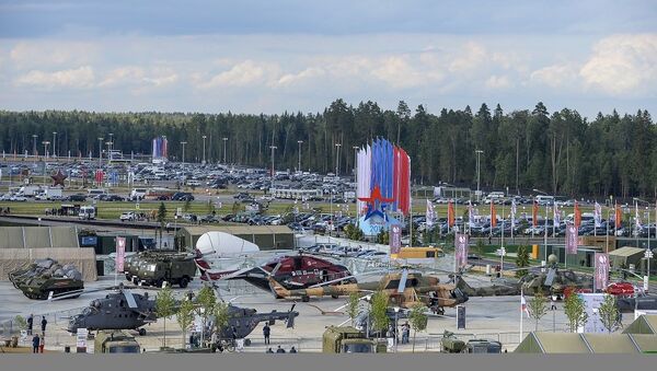 俄羅斯“愛國者”公園推出坦克戰車駕駛模擬系統 - 俄羅斯衛星通訊社