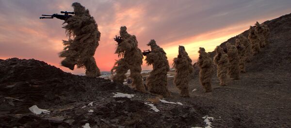 Морпехи Народно-освободительной армии Китая на учениях - 俄罗斯卫星通讯社