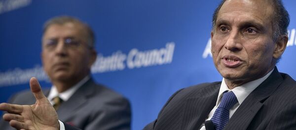 巴基斯坦副外長艾扎茲∙喬杜里 - 俄羅斯衛星通訊社