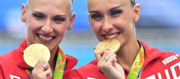 俄雙人花樣游泳名將在里約為俄代表團添第12金 - 俄羅斯衛星通訊社