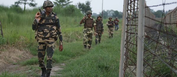 媒體：印度在該國士兵犧牲後於印巴控制線處密集開火 - 俄羅斯衛星通訊社