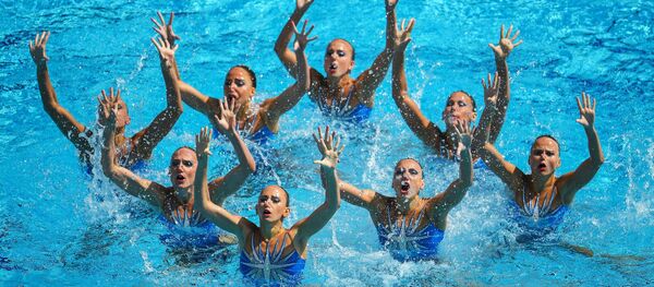 俄罗斯队在奥运女子花样游泳团体赛中获得金牌 俄罗斯队在奥运女子花样游泳团体赛中获得金牌 - 俄罗斯卫星通讯社