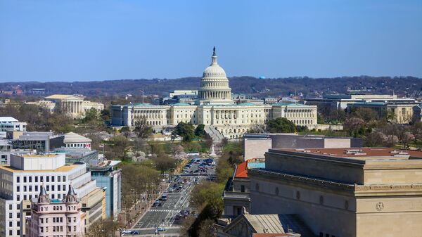 对人文交流的打击：美国禁止官员在中国谈恋爱 - 俄罗斯卫星通讯社