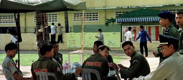 柬埔寨1500名警察參與防範中學畢業考試中的腐敗 柬埔寨1500名警察參與防範中學畢業考試中的腐敗 - 俄羅斯衛星通訊社