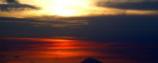 印尼海岸附近发生5.8级地震 - 俄罗斯卫星通讯社