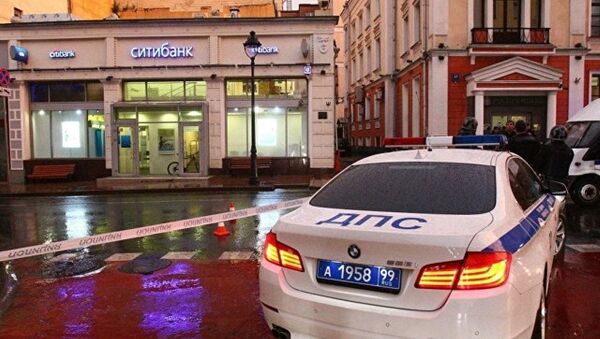 警方：莫斯科市中心被劫持银行网点有2名人质获释 - 俄罗斯卫星通讯社