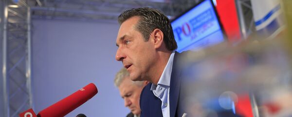 奧地利自由黨首領：北約正在與俄羅斯之間的關係中不負責任地玩火 - 俄羅斯衛星通訊社