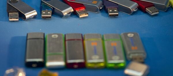公共场合的USB充电器或传播病毒 - 俄罗斯卫星通讯社