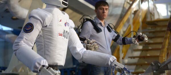 有必要继续在太空使用机器人 - 俄罗斯卫星通讯社
